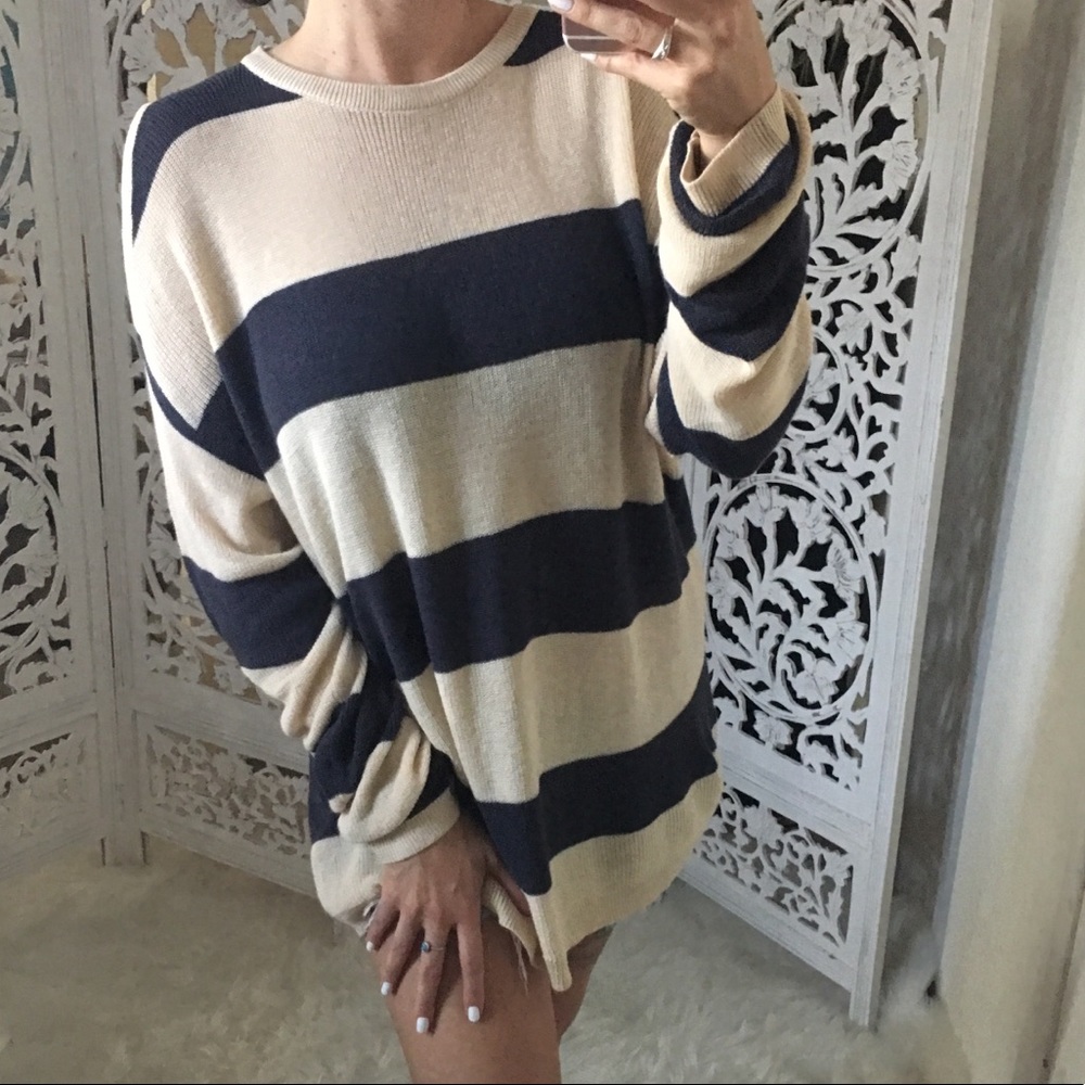 Striped Pullover Sweater - Picture 4 of 8